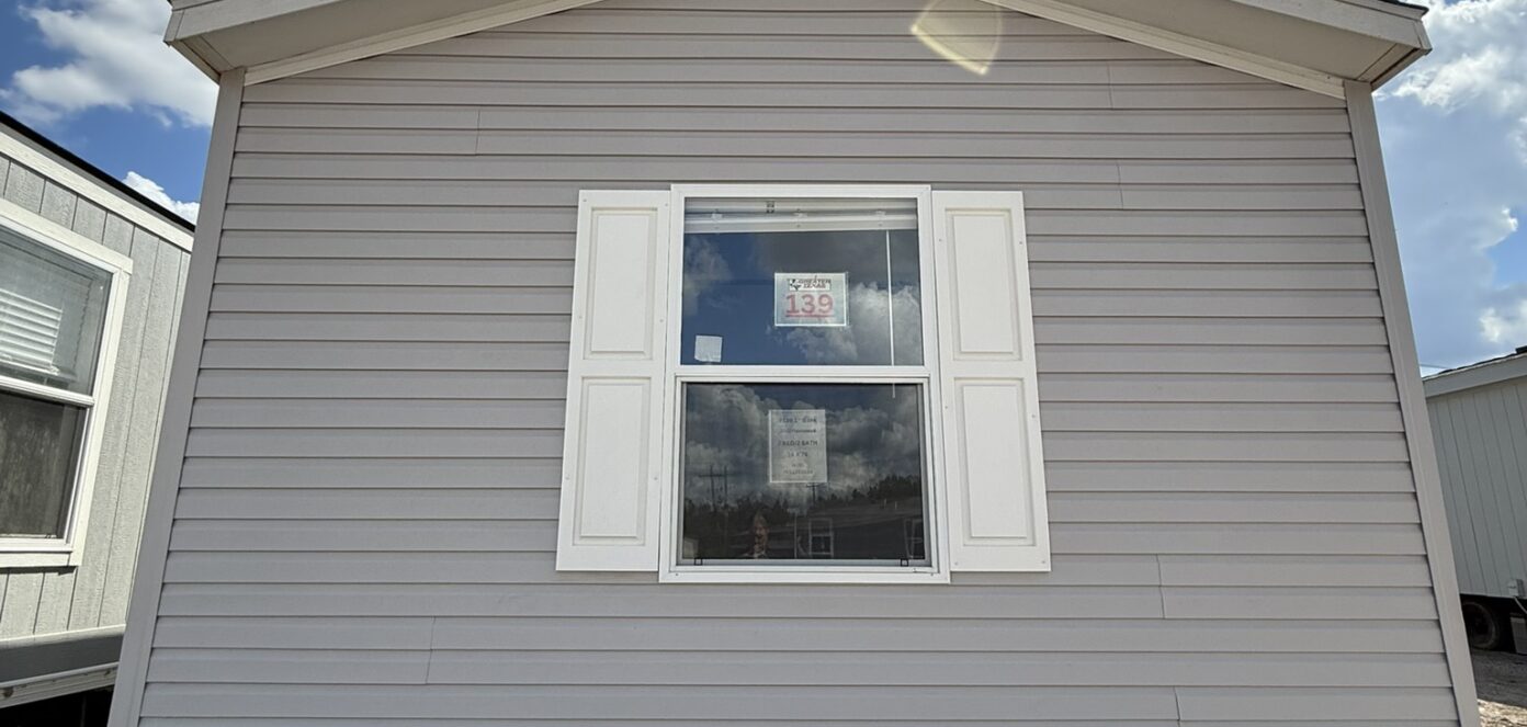 1st Bank 2022 Fleetwood #139